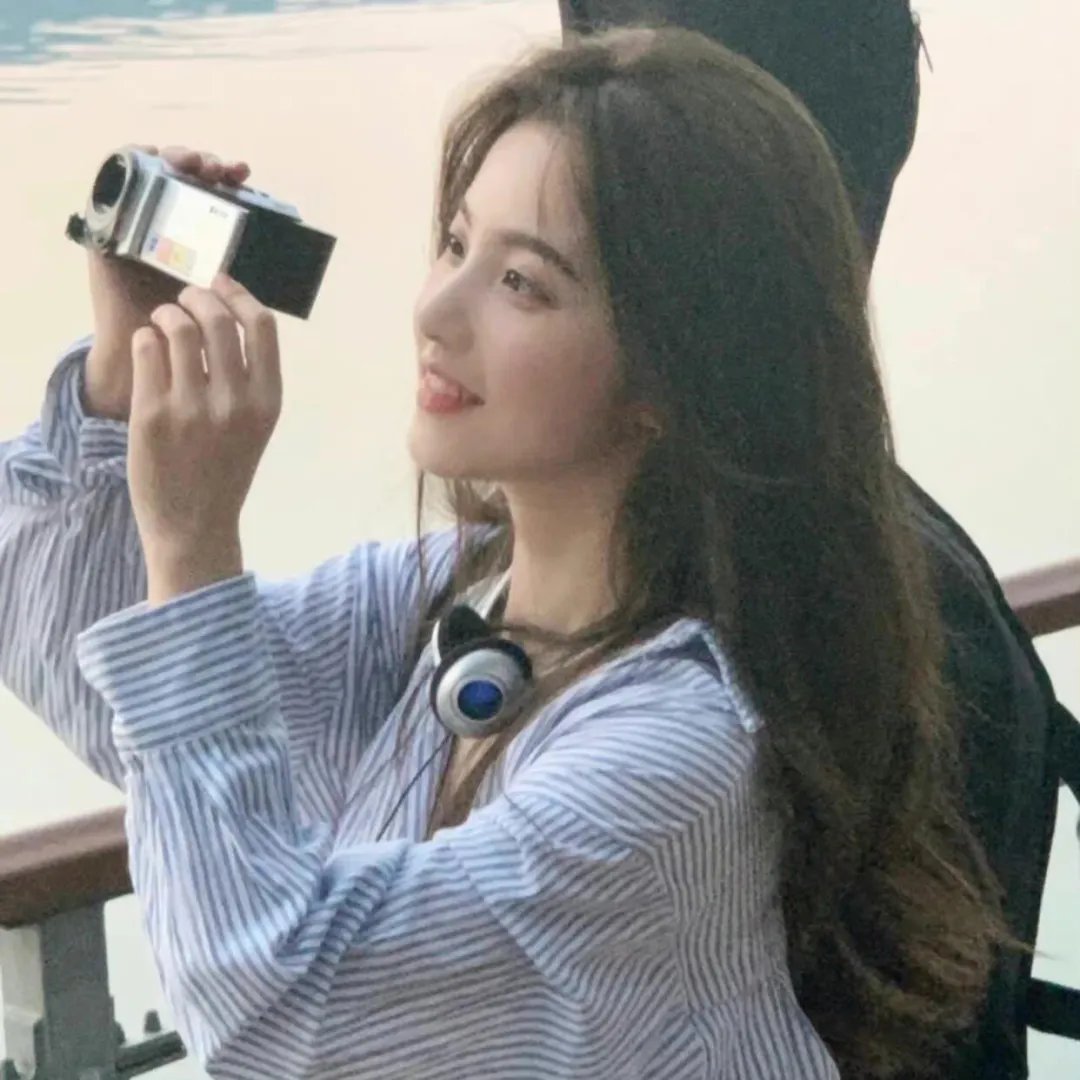 魅影情真海报